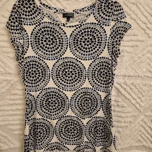 The Limited Blue and White Circle Pattern Top